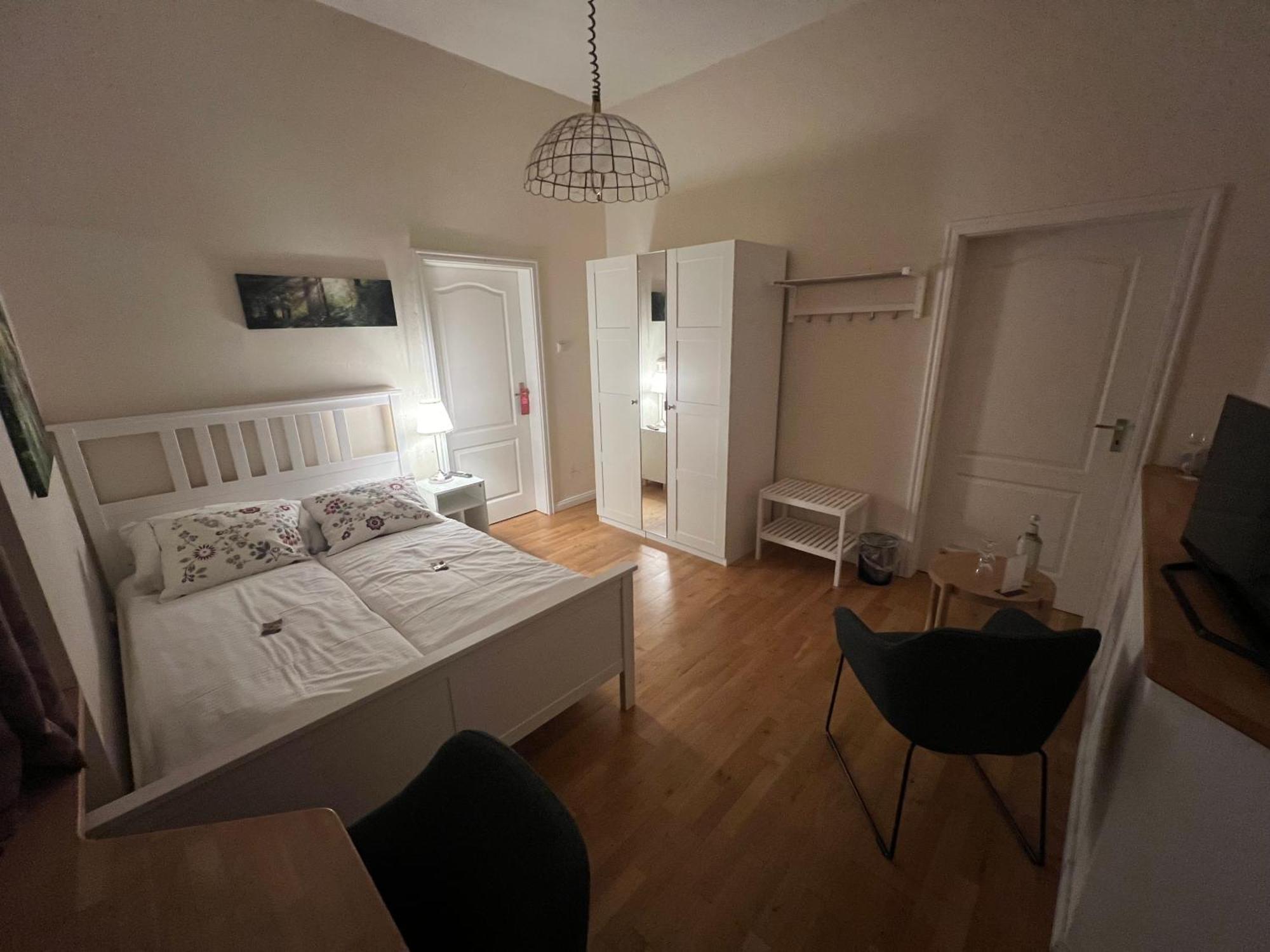 Landhaus Tewel Hotel Mit Restaurant Eksteriør bilde